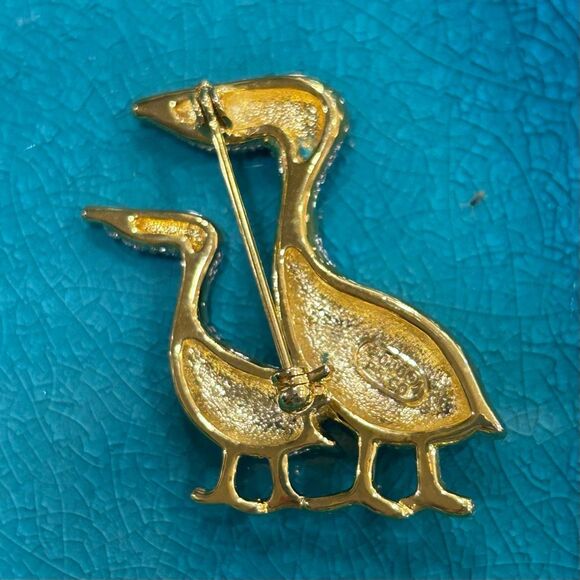 Mother & Baby Rhinestone Crystal Pelican Brooch Pin Women's Silver and Gold-tone - Picture 7 of 8